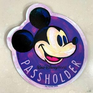 Disney Annual Passholder Magnet: Festival of the Arts Mickey Mouse